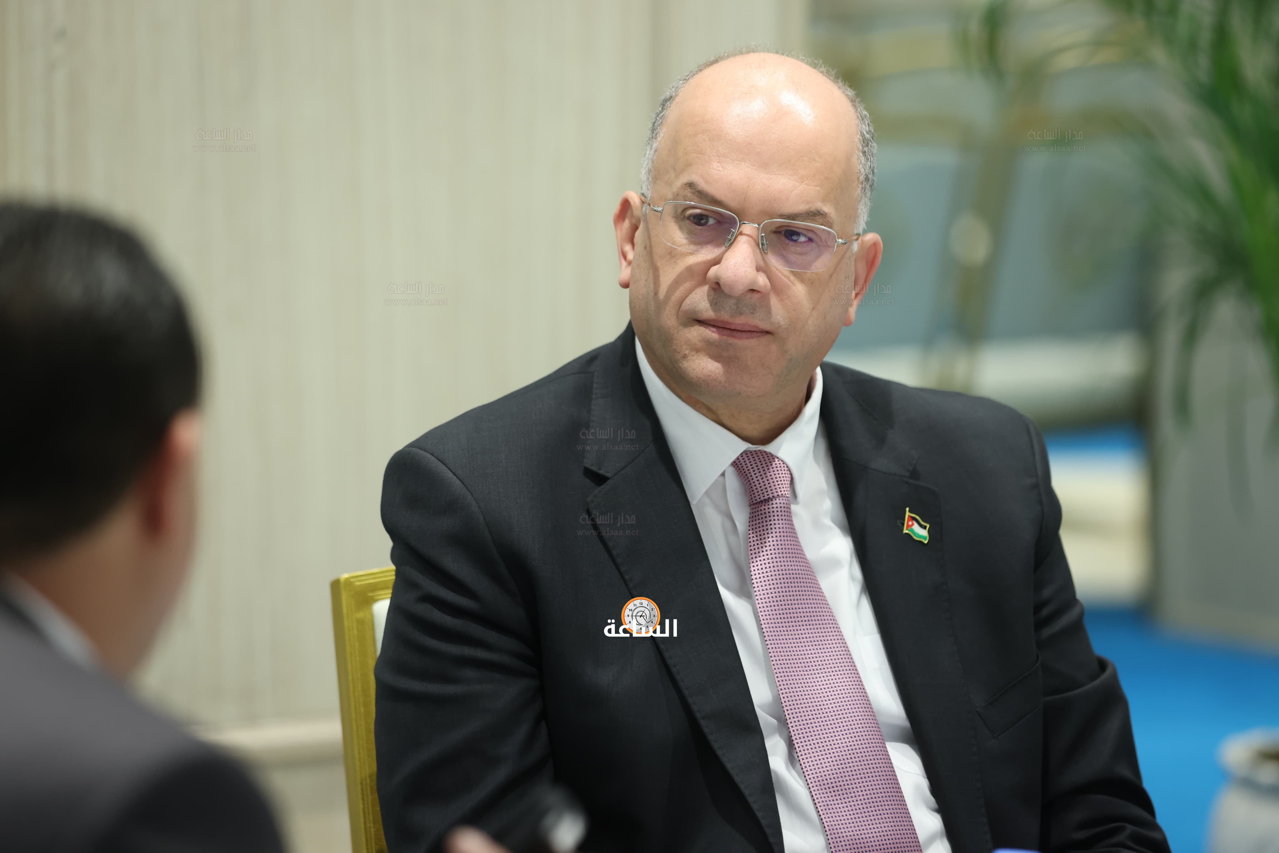 Madar Al-Saa Images 0.46573593328039264