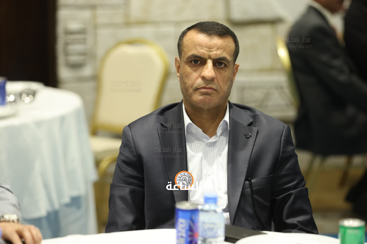 Madar Al-Saa Images 0.9983996151293745