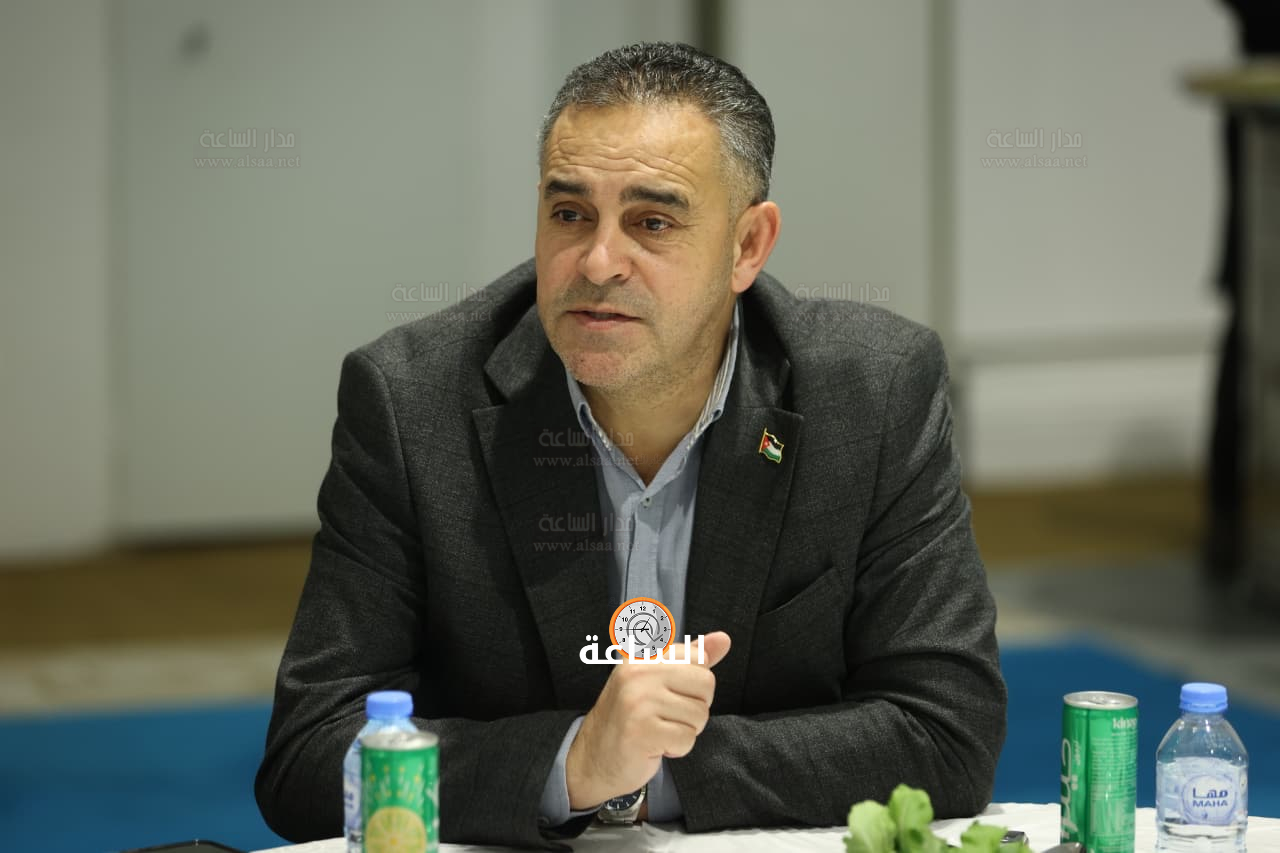 Madar Al-Saa Images 0.18774228107011515