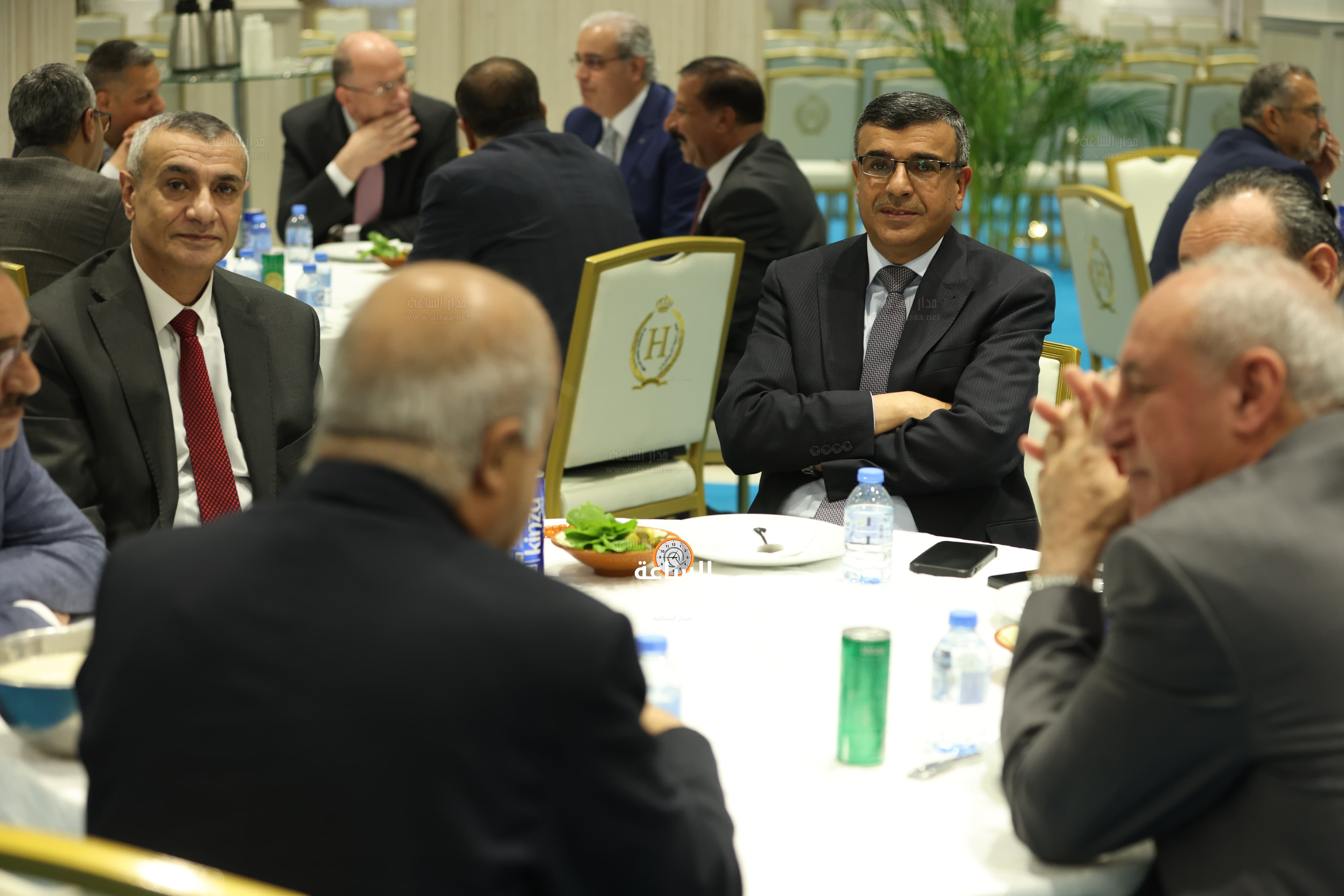 Madar Al-Saa Images 0.24043856712148115