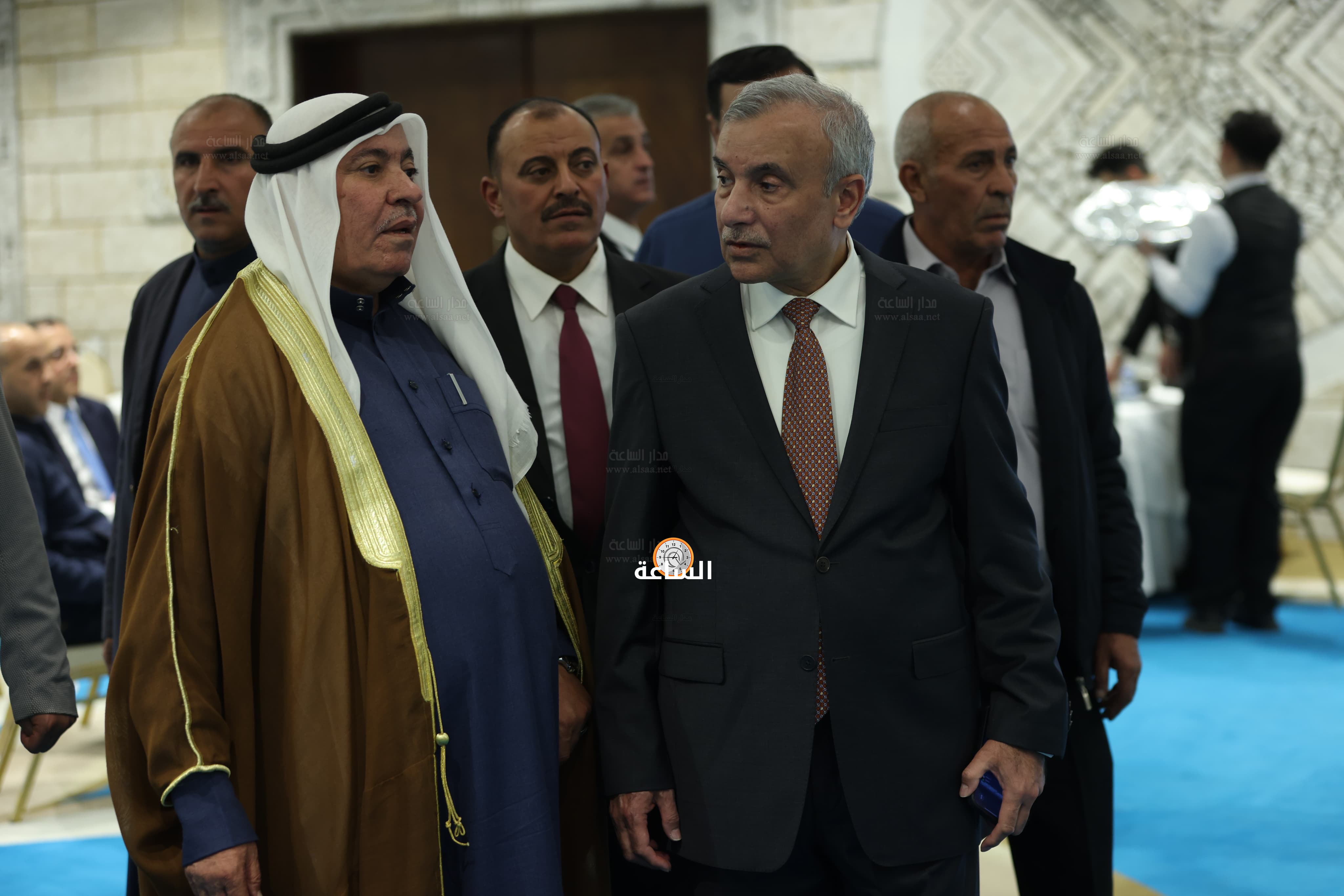 Madar Al-Saa Images 0.03887919323134836