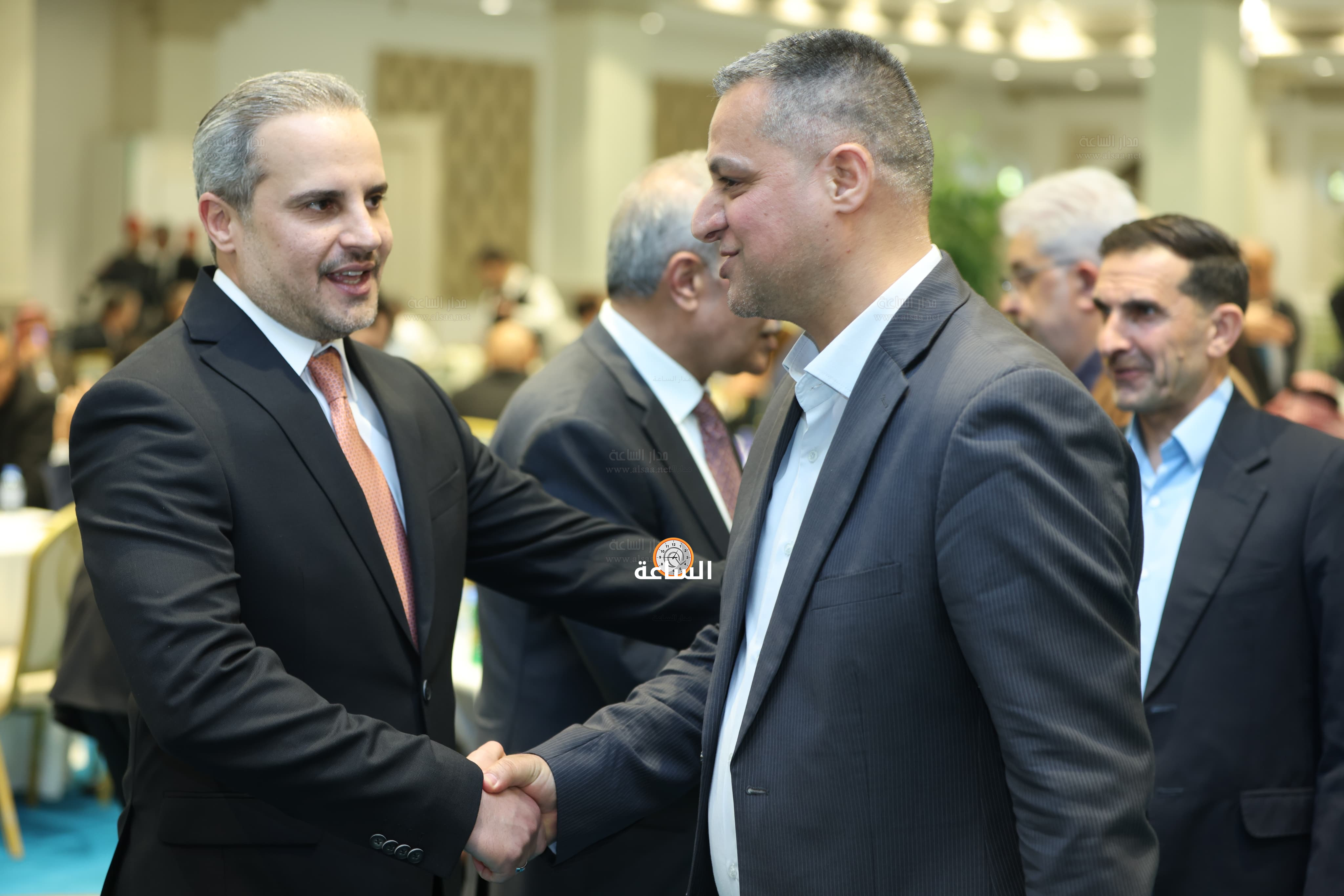 Madar Al-Saa Images 0.5339994300154988