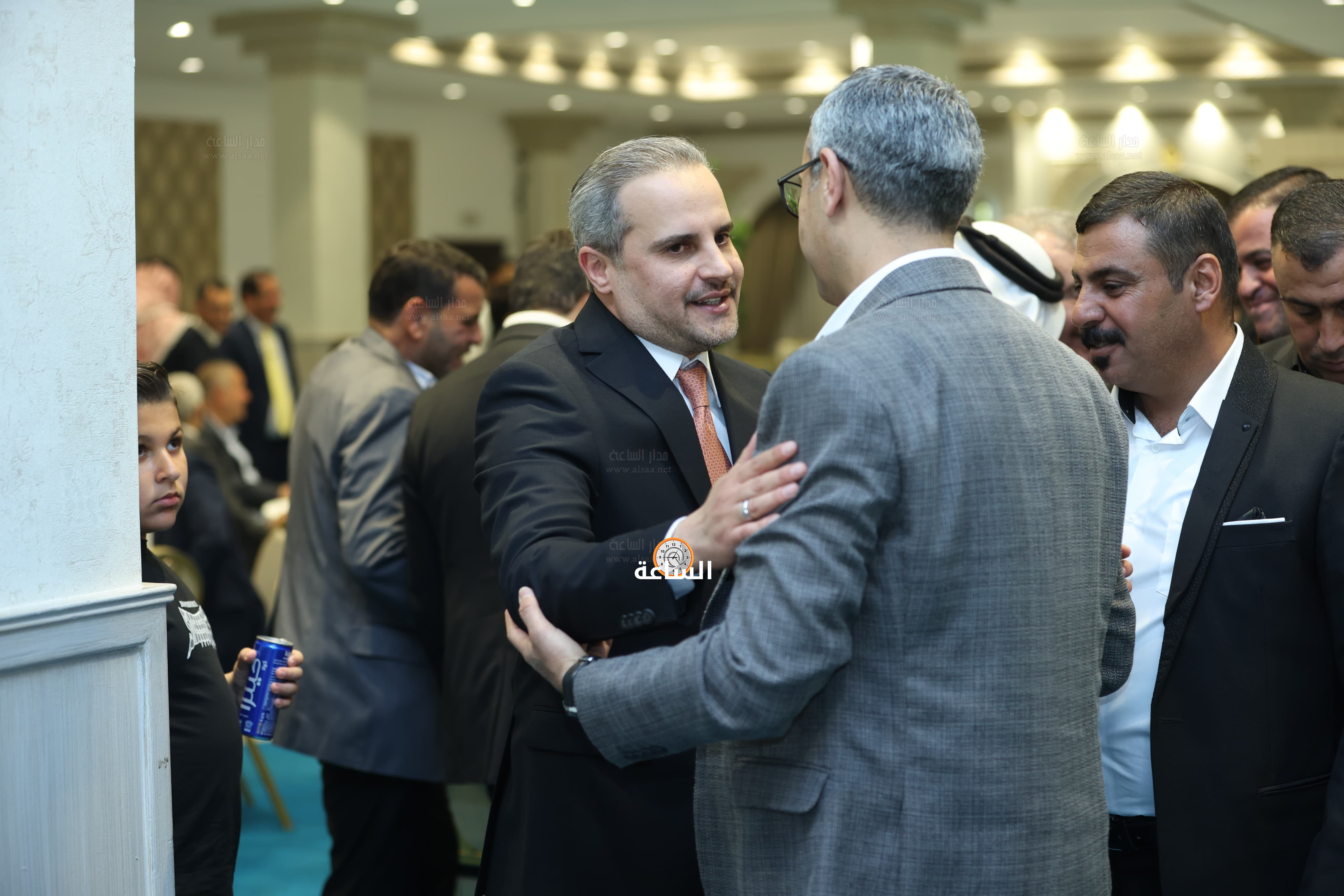 Madar Al-Saa Images 0.9809394008857386