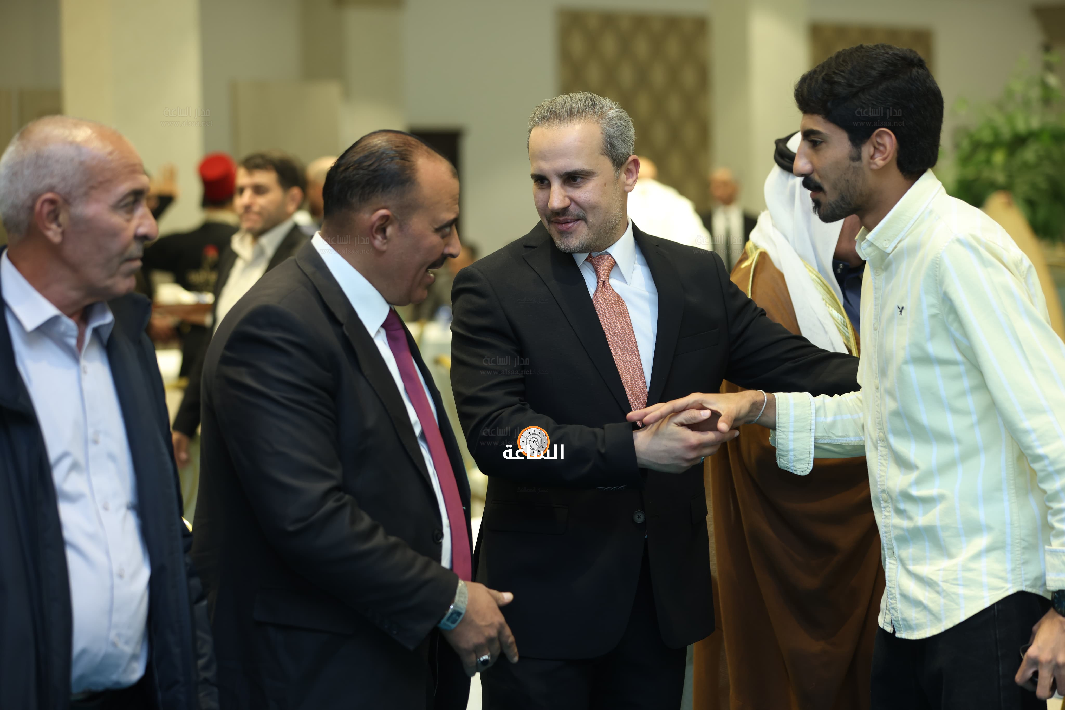 Madar Al-Saa Images 0.2475083167257578