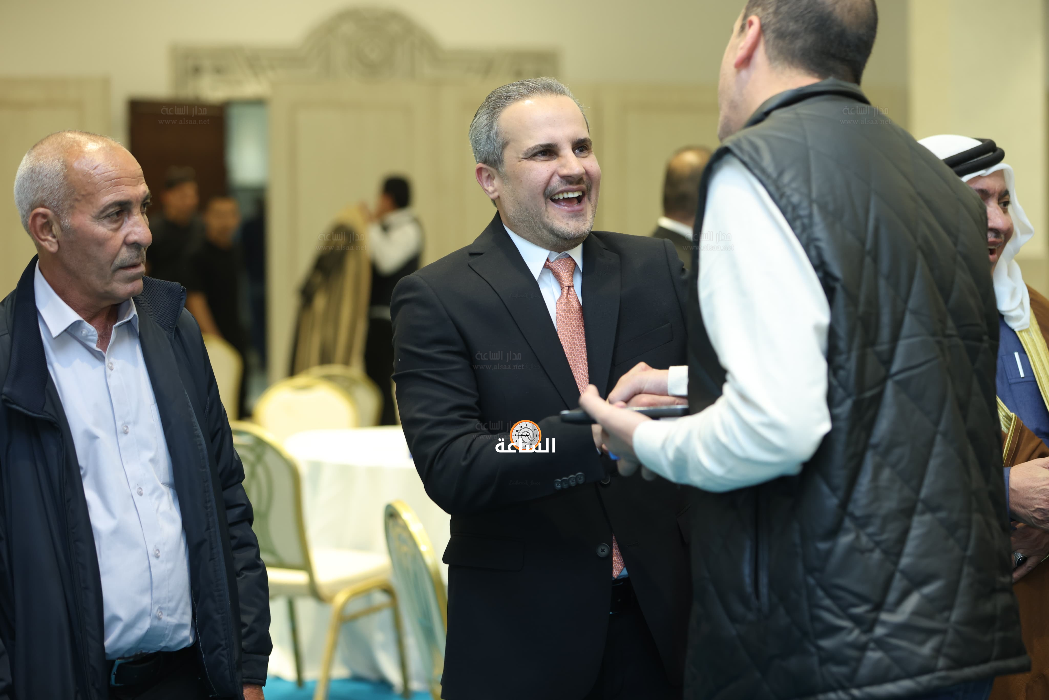 Madar Al-Saa Images 0.8561508513770214