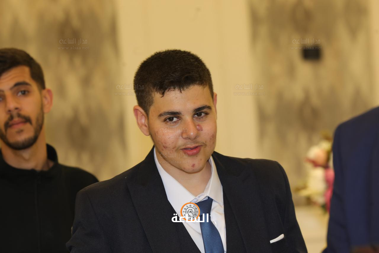 Madar Al-Saa Images 0.9695862221489273