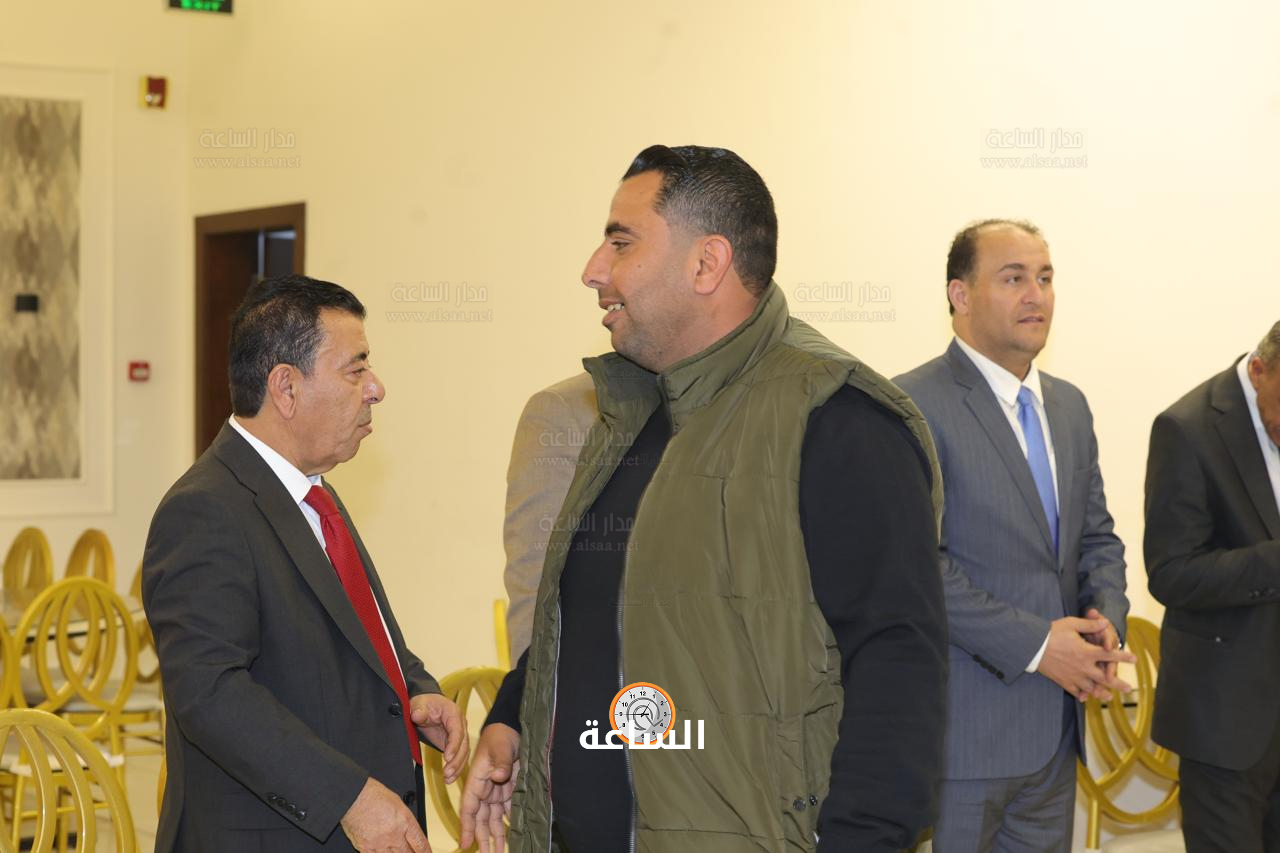 Madar Al-Saa Images 0.7600664729058354