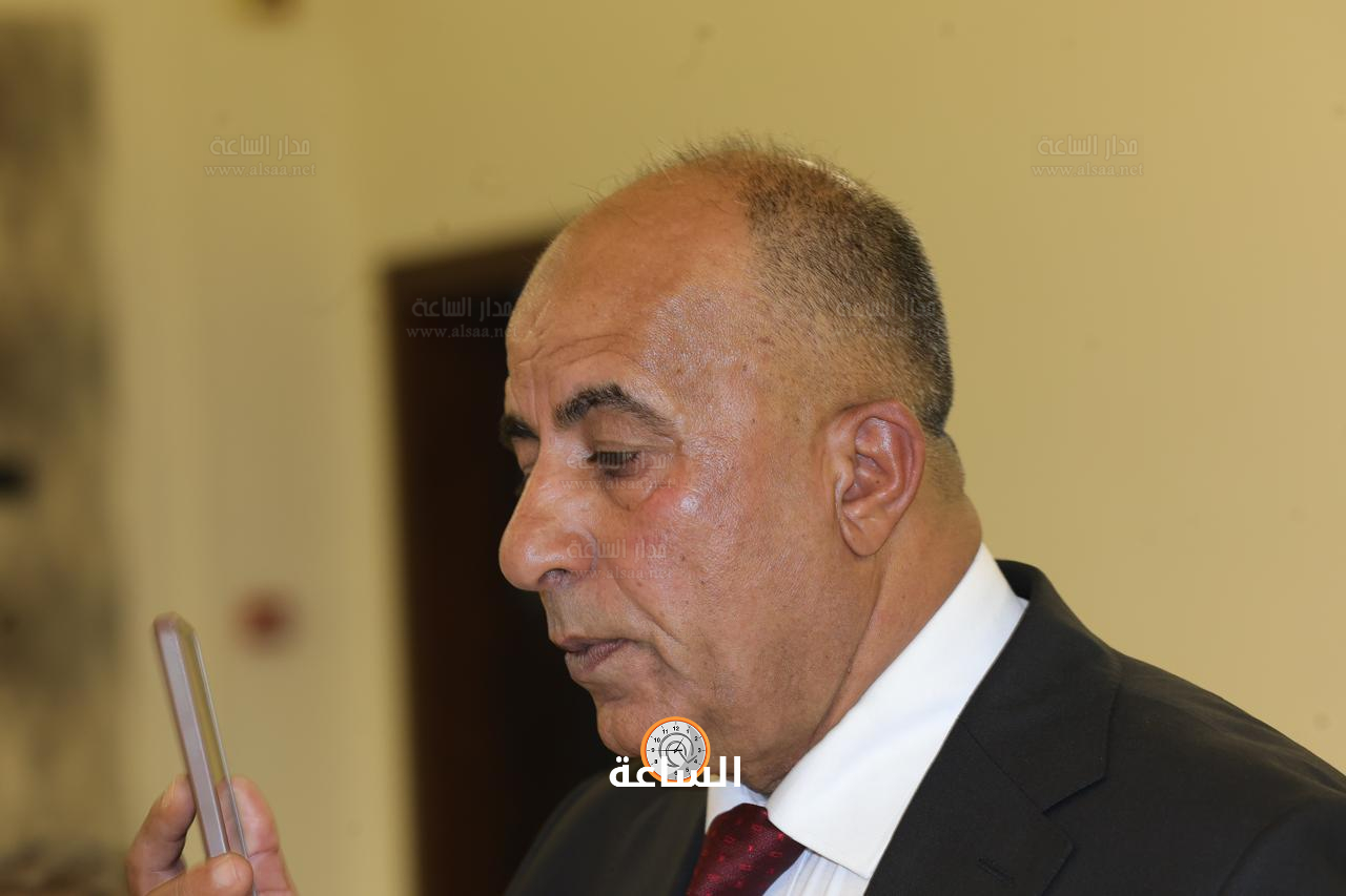 Madar Al-Saa Images 0.48250003628023674