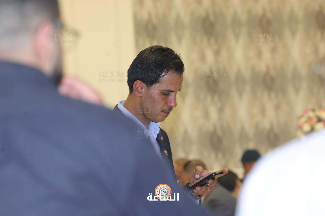 Madar Al-Saa Images 0.46087038197089214