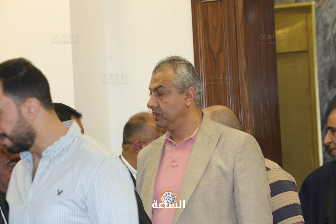 Madar Al-Saa Images 0.9961827410633763