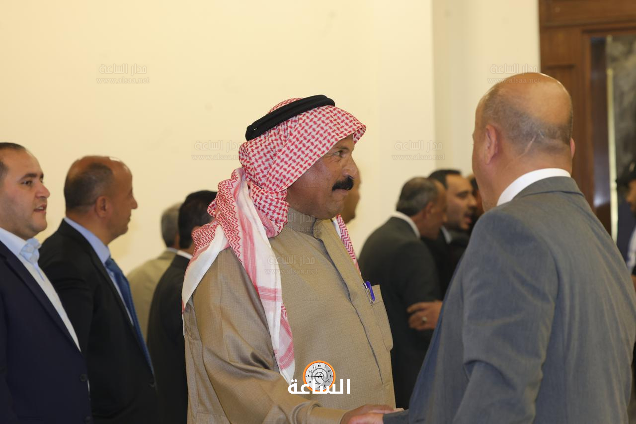 Madar Al-Saa Images 0.6222380665785676