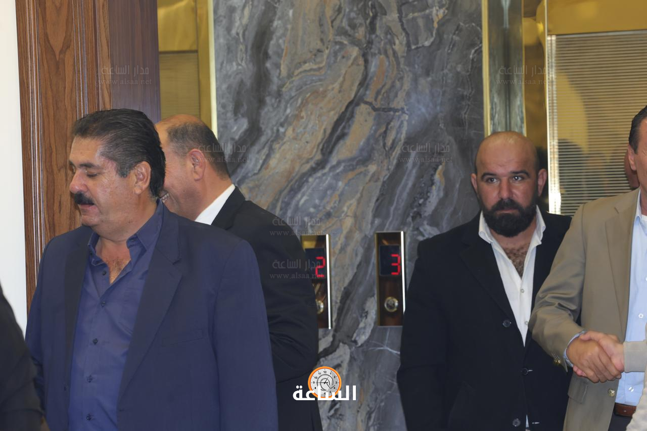 Madar Al-Saa Images 0.8344594745052777