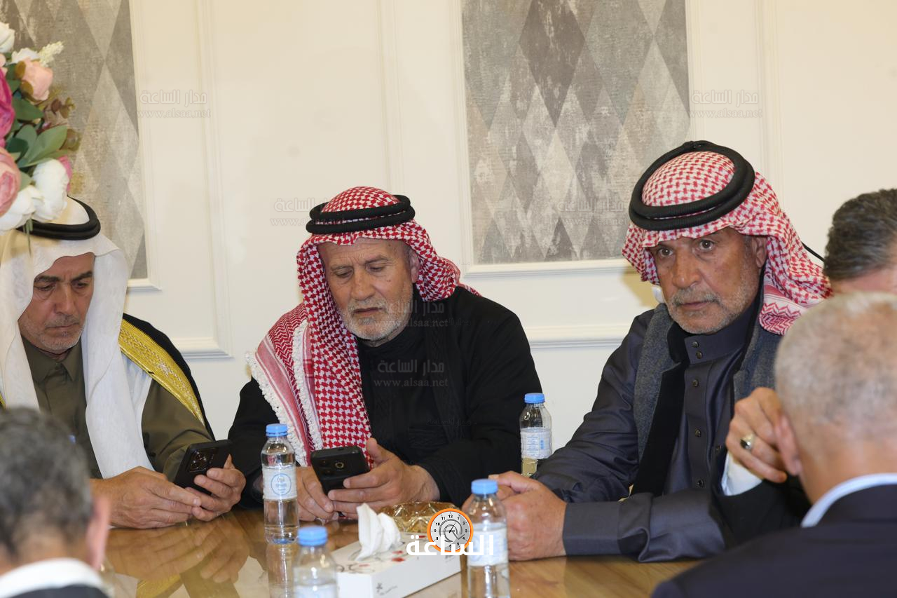 Madar Al-Saa Images 0.37626197885453605