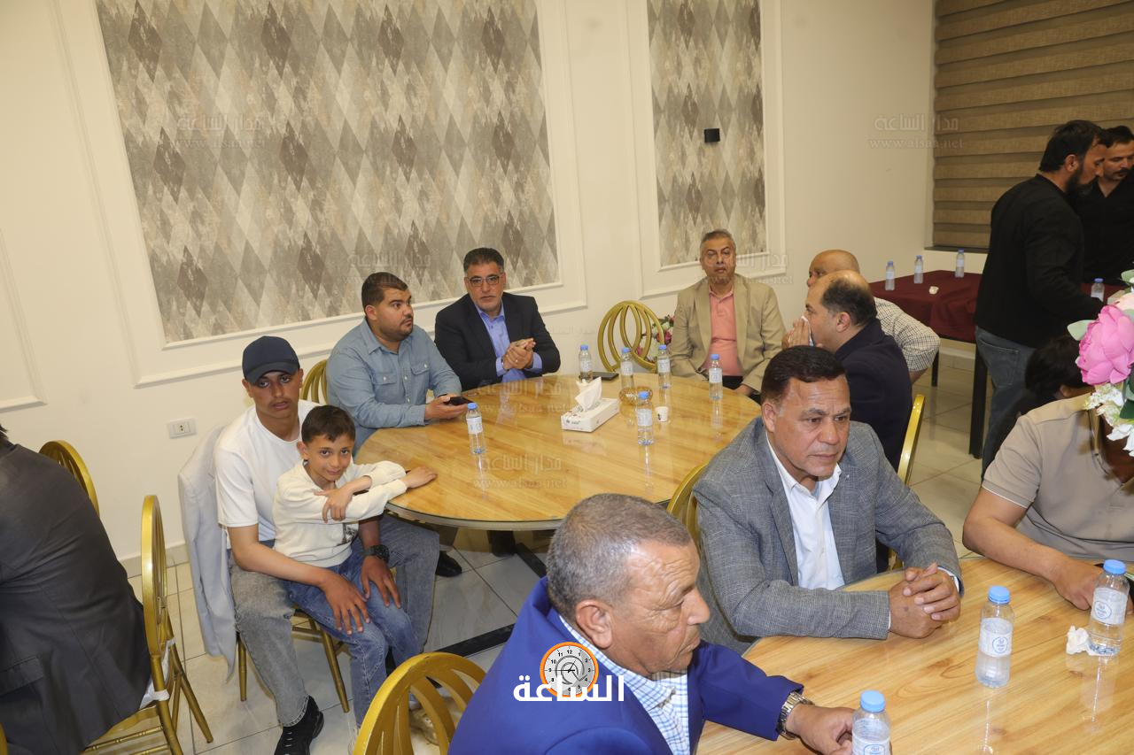 Madar Al-Saa Images 0.500904845684037