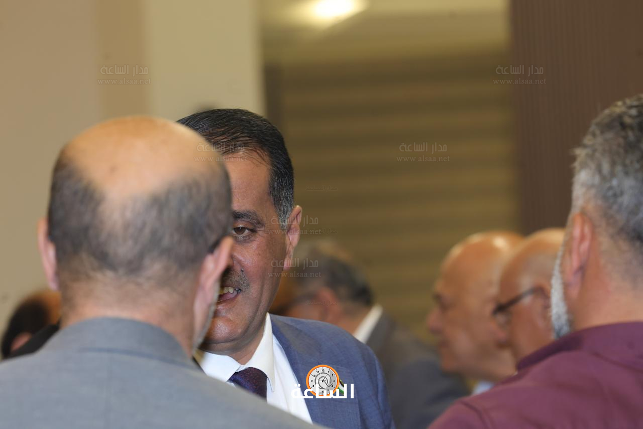 Madar Al-Saa Images 0.13317803211160273