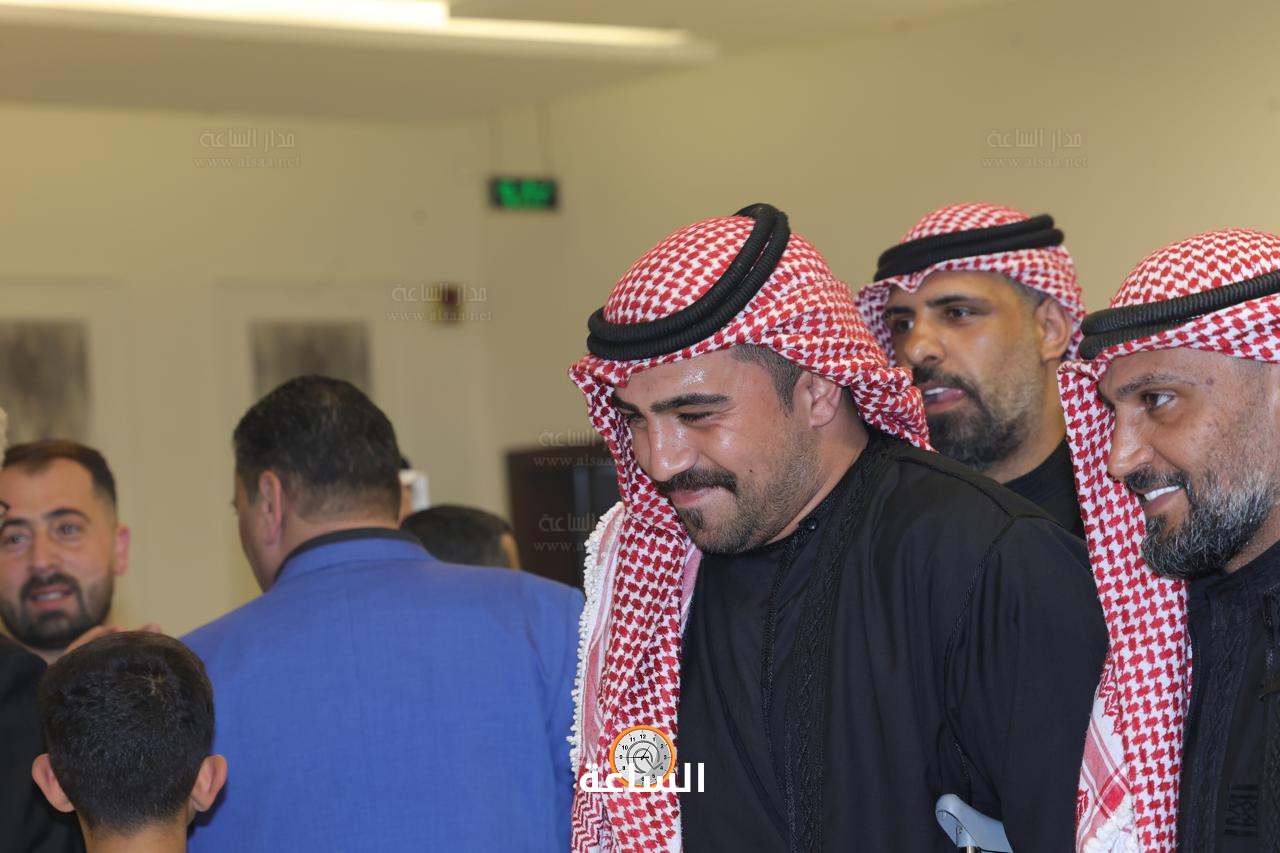 Madar Al-Saa Images 0.01786383495242705