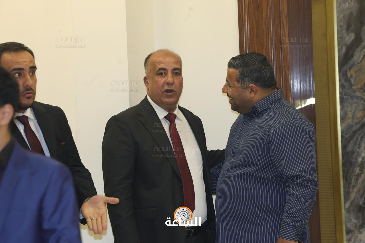 Madar Al-Saa Images 0.7488201508317683