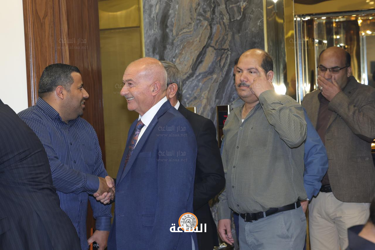 Madar Al-Saa Images 0.5162669207049013