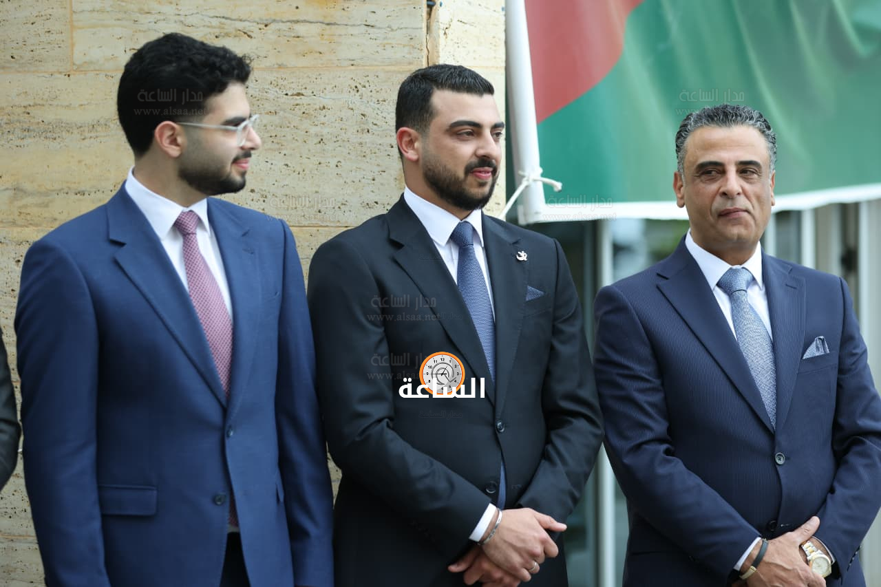 Madar Al-Saa Images 0.24047146526318453