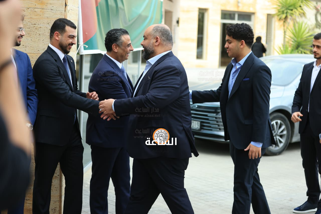 Madar Al-Saa Images 0.9478095350927729