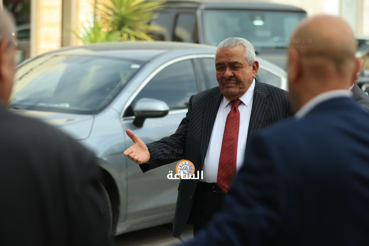 Madar Al-Saa Images 0.5448356065811748