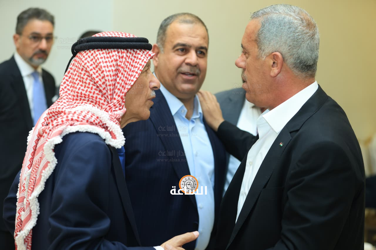 Madar Al-Saa Images 0.4282149270882053