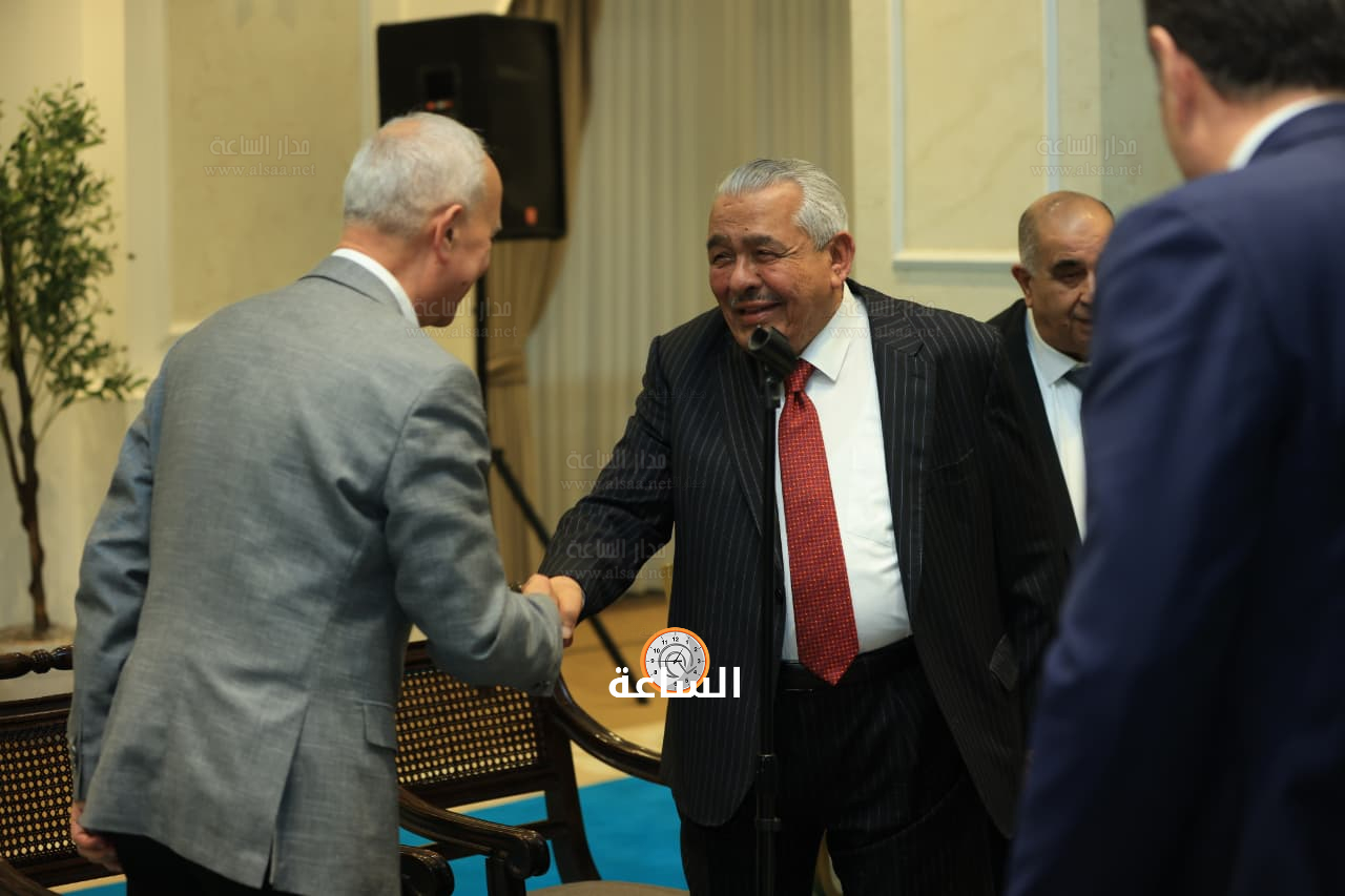 Madar Al-Saa Images 0.4751581920058875