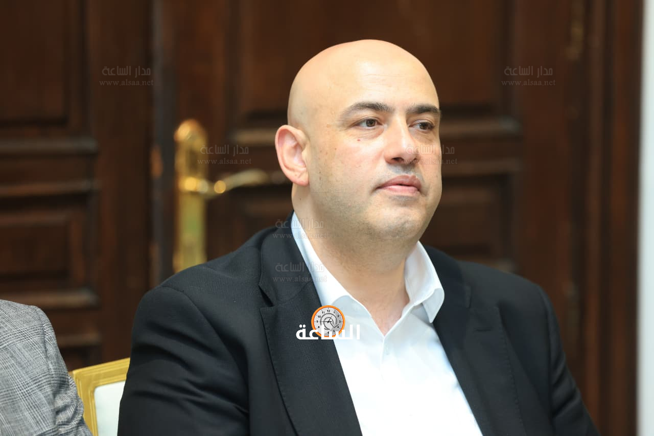 Madar Al-Saa Images 0.7901612977085745