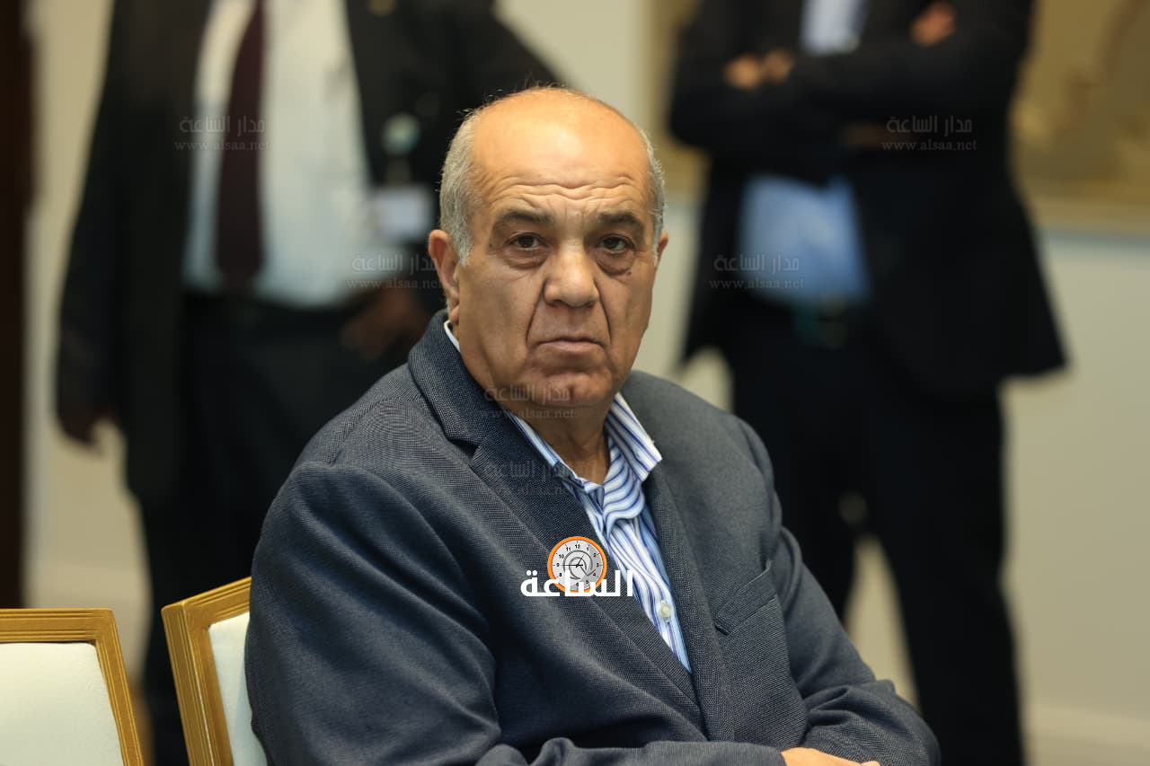 Madar Al-Saa Images 0.7862704444358913