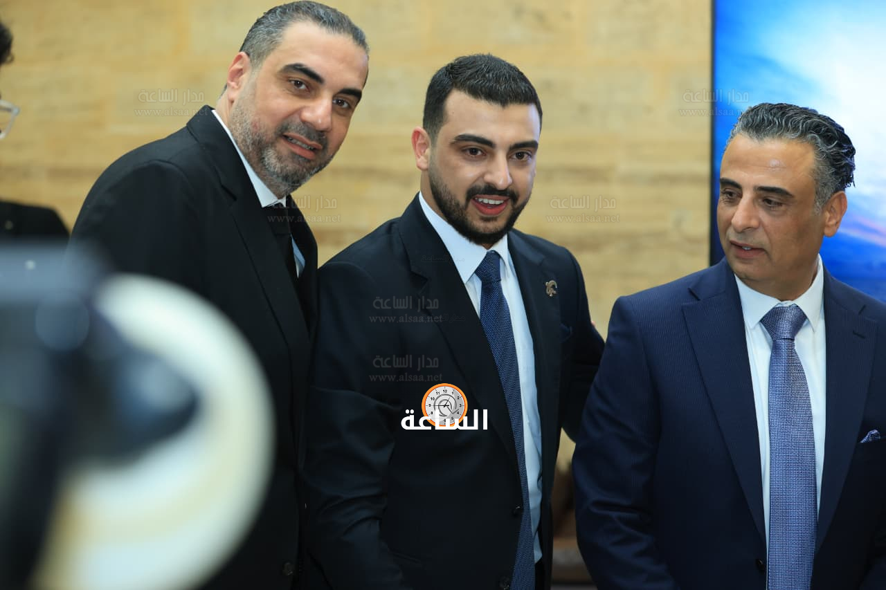 Madar Al-Saa Images 0.8254946389737844