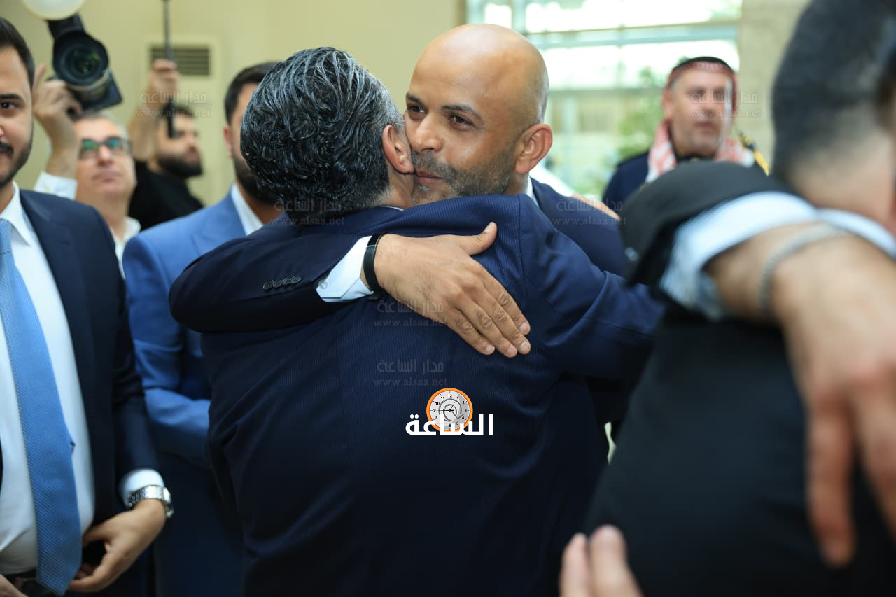 Madar Al-Saa Images 0.1613582033385198