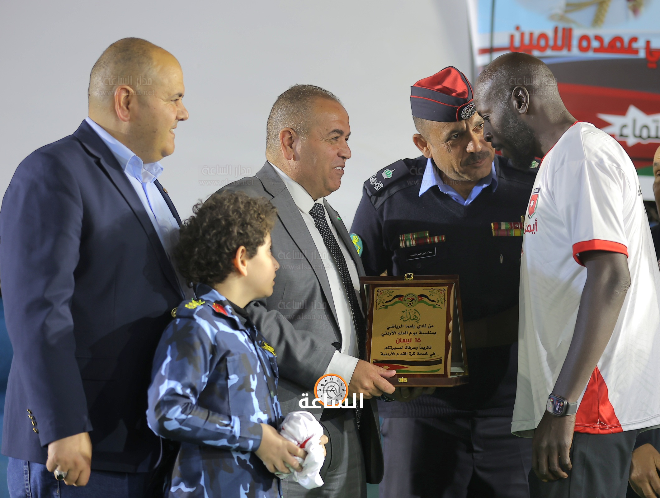 Madar Al-Saa Images 0.5025705830663831