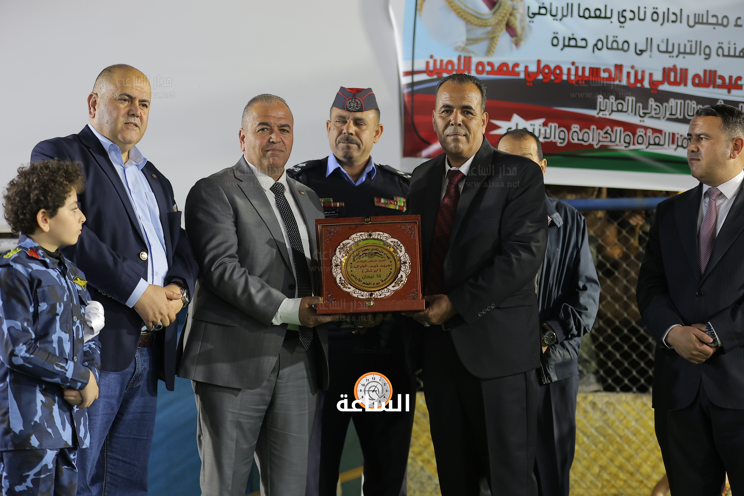 Madar Al-Saa Images 0.877493569305206