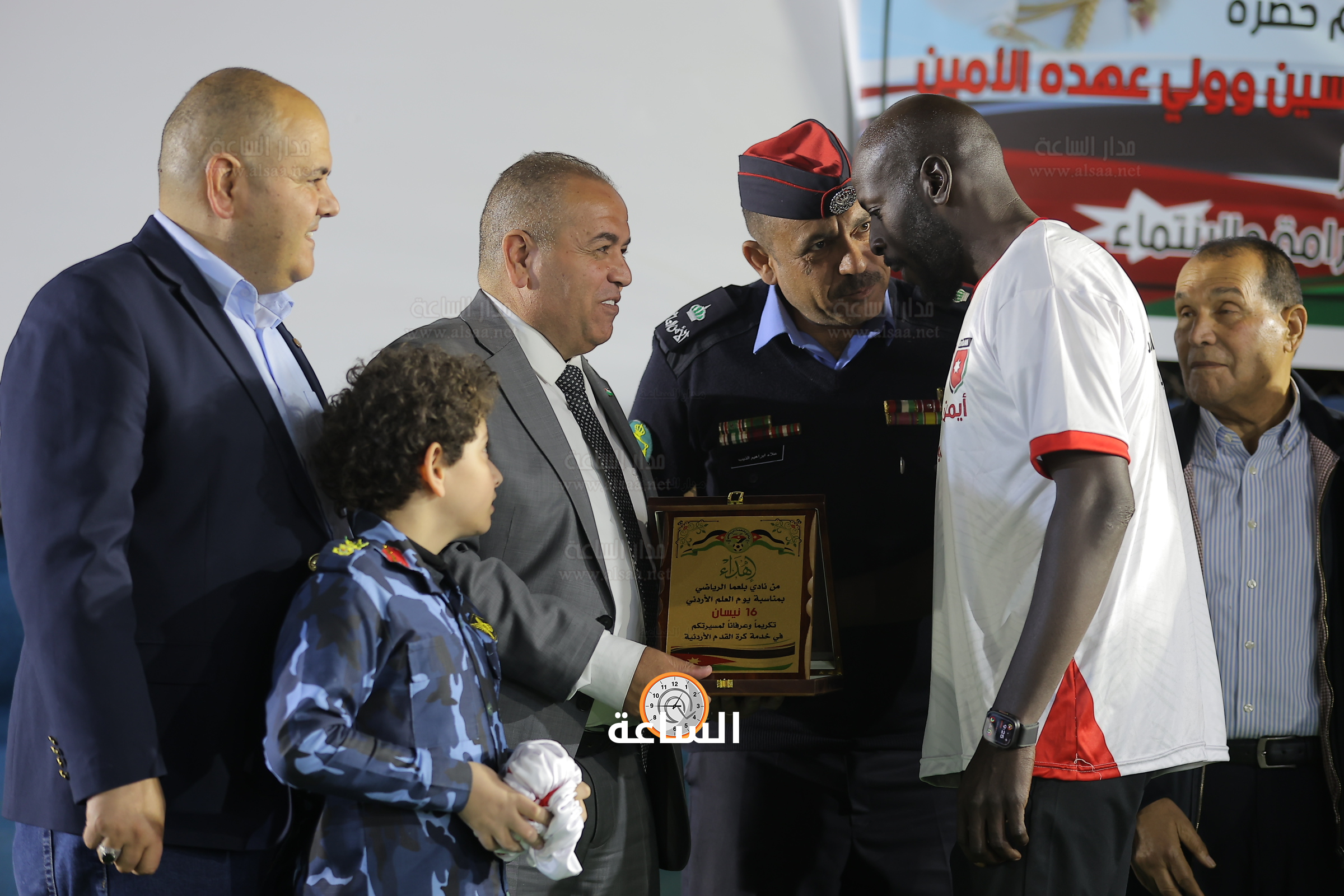 Madar Al-Saa Images 0.501225087477327