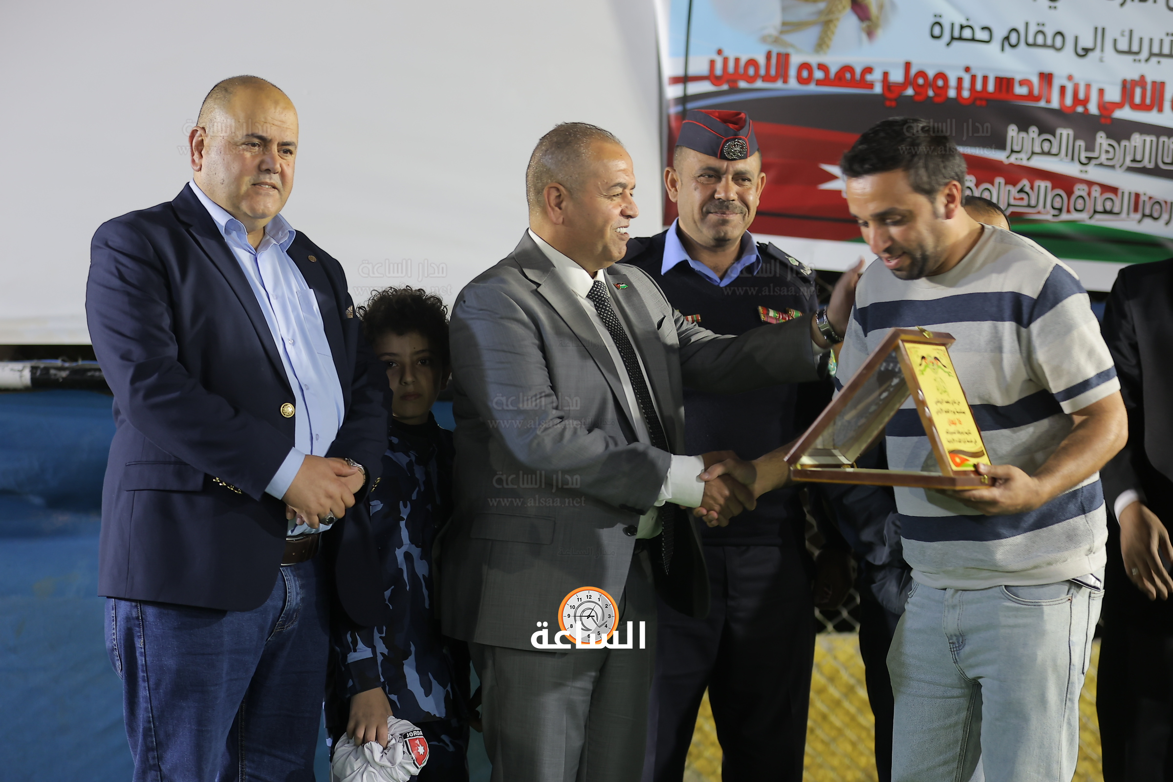 Madar Al-Saa Images 0.6067109609824998