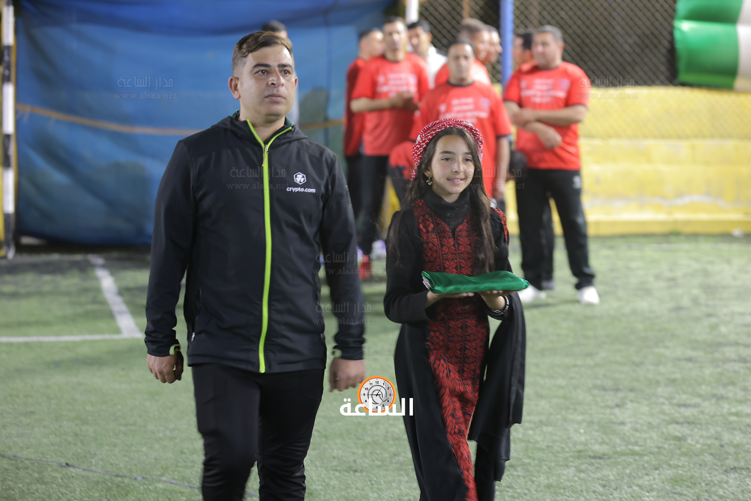 Madar Al-Saa Images 0.4961022608086202