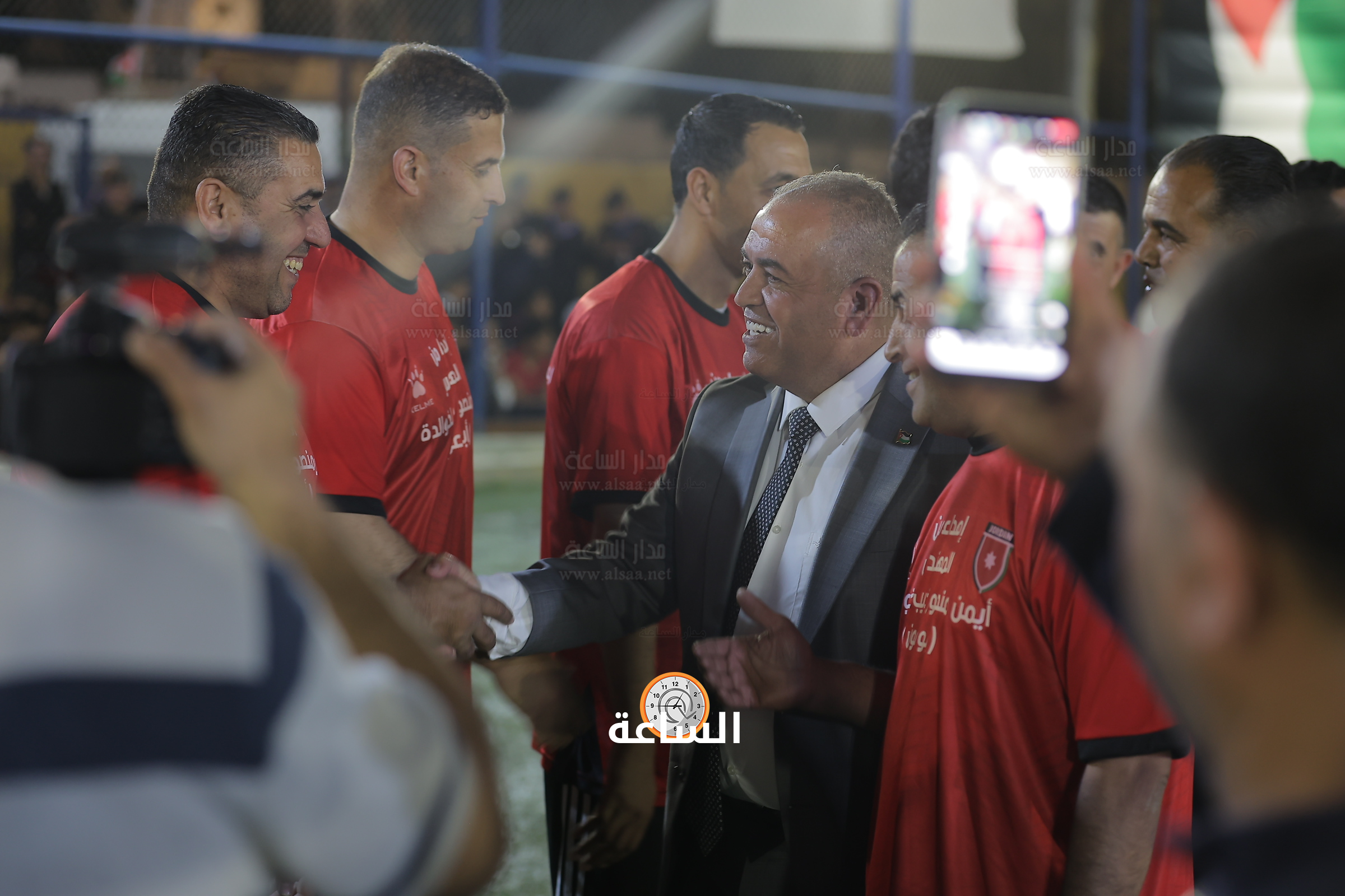 Madar Al-Saa Images 0.5997992393353773