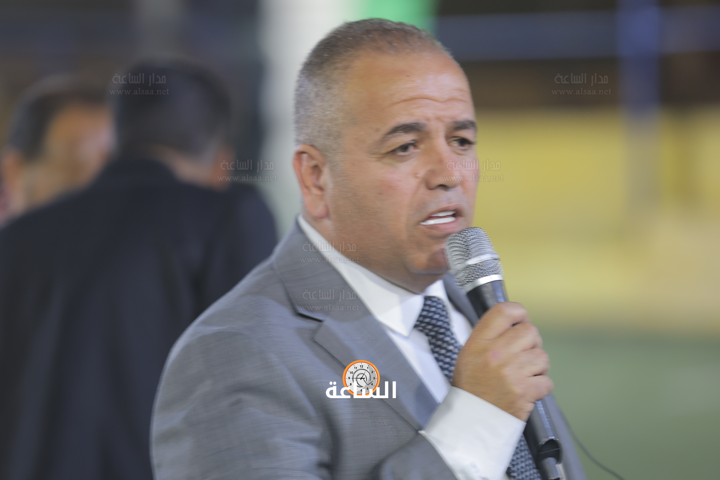 Madar Al-Saa Images 0.5415588253203784