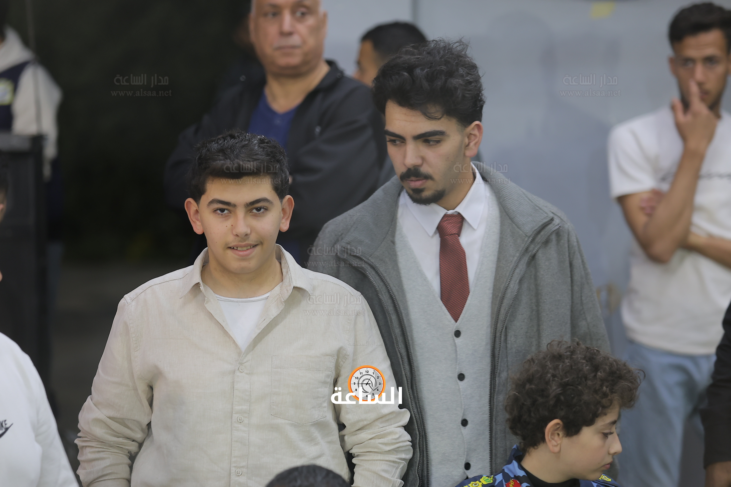 Madar Al-Saa Images 0.8197829944954981