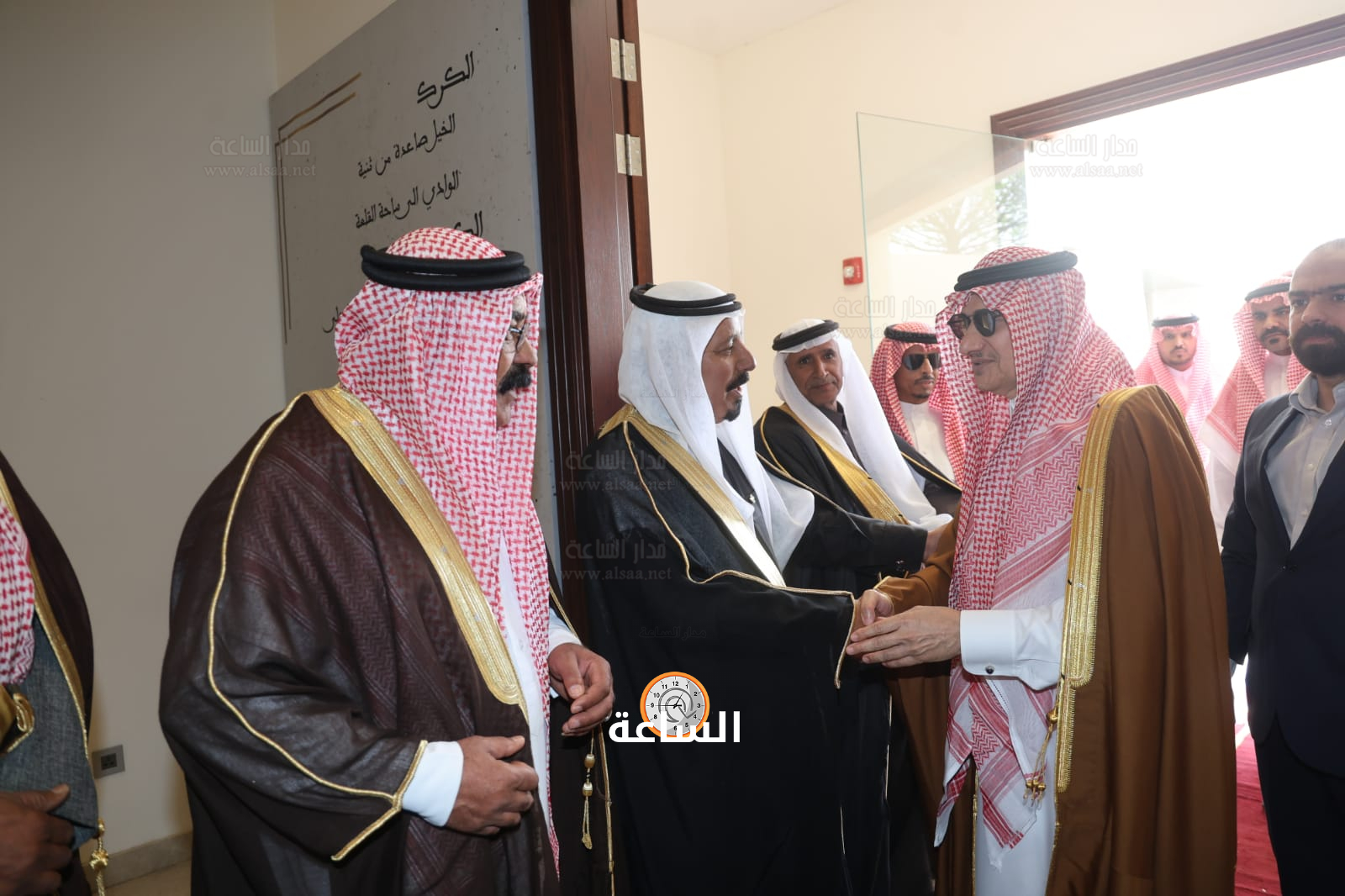 Madar Al-Saa Images 0.3562964095622725