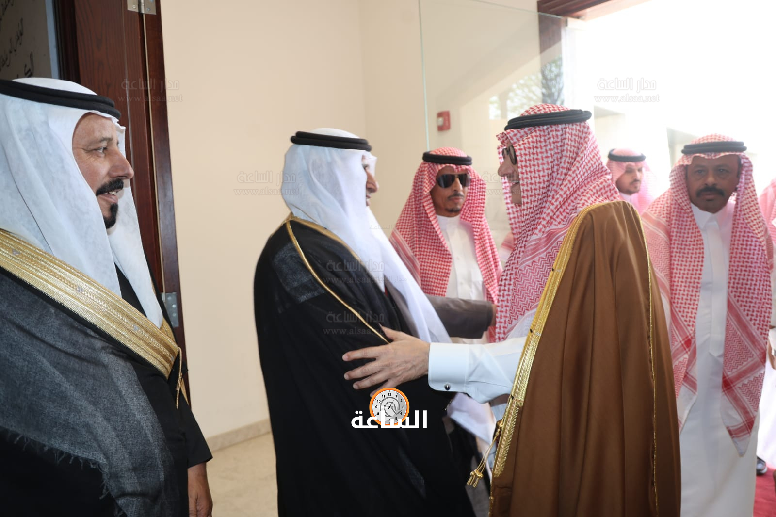 Madar Al-Saa Images 0.5044898713279958