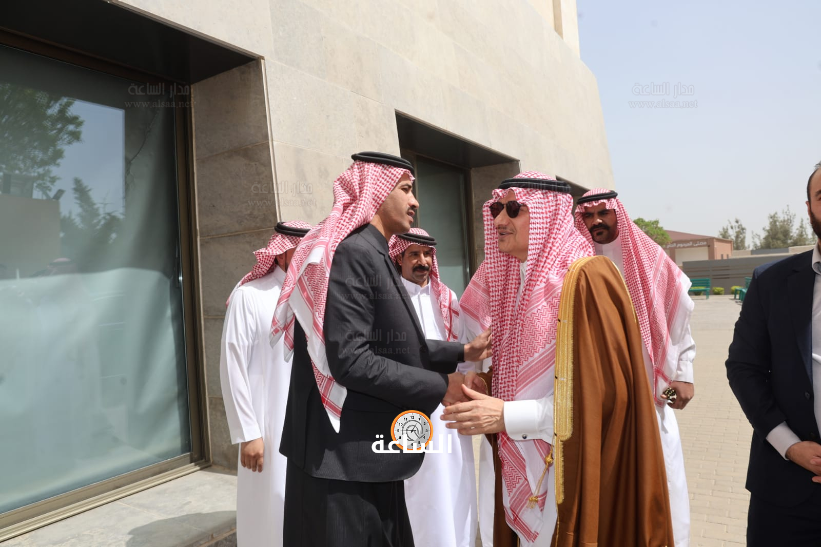 Madar Al-Saa Images 0.27758009394648786