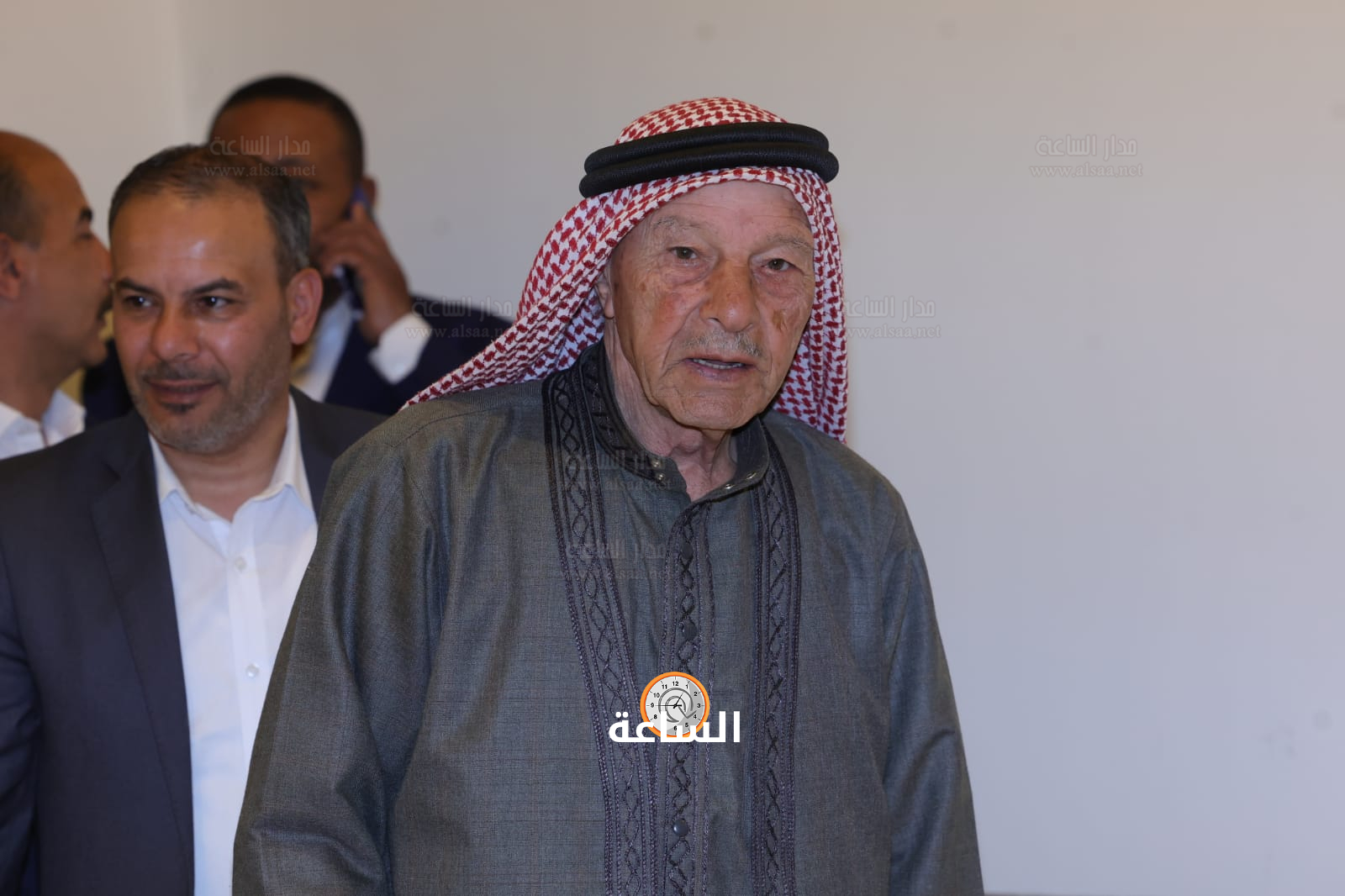 Madar Al-Saa Images 0.528330901340266