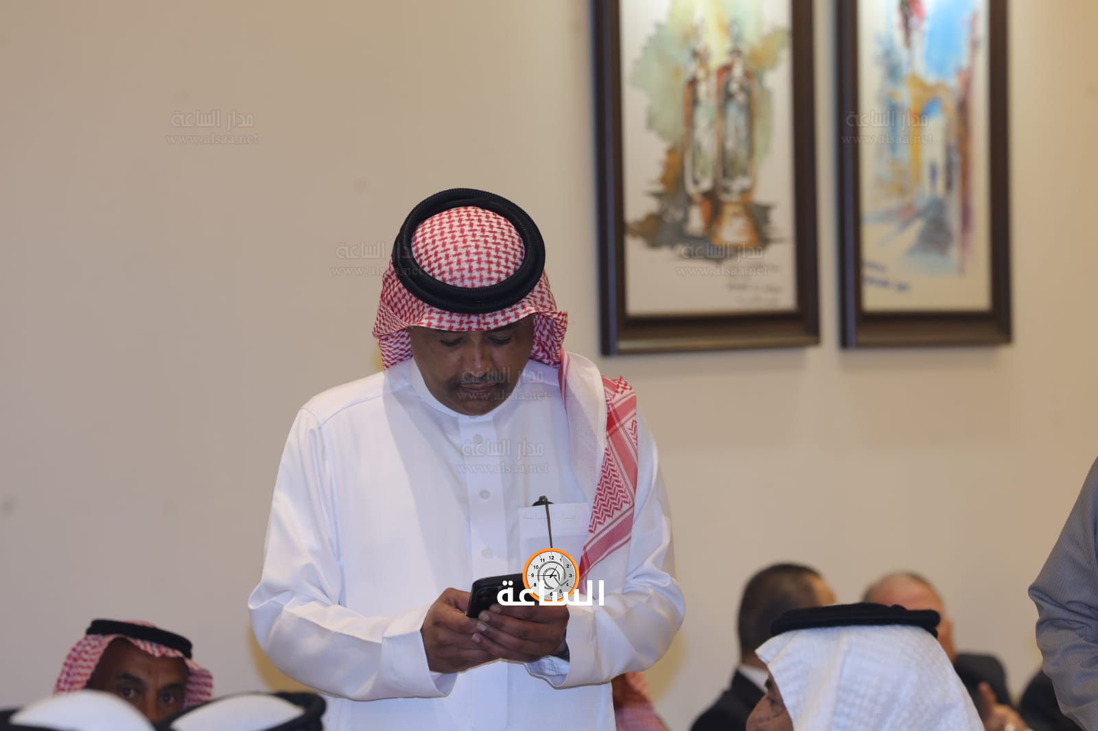 Madar Al-Saa Images 0.1585517521678762