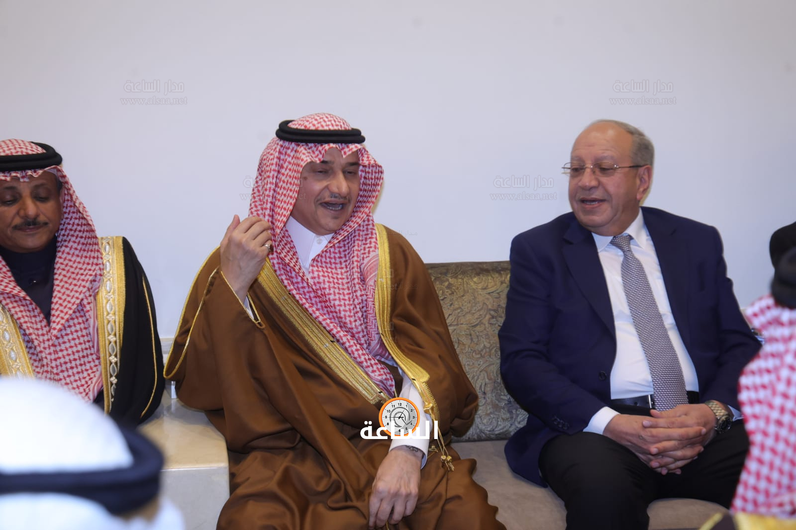 Madar Al-Saa Images 0.9135592910152576