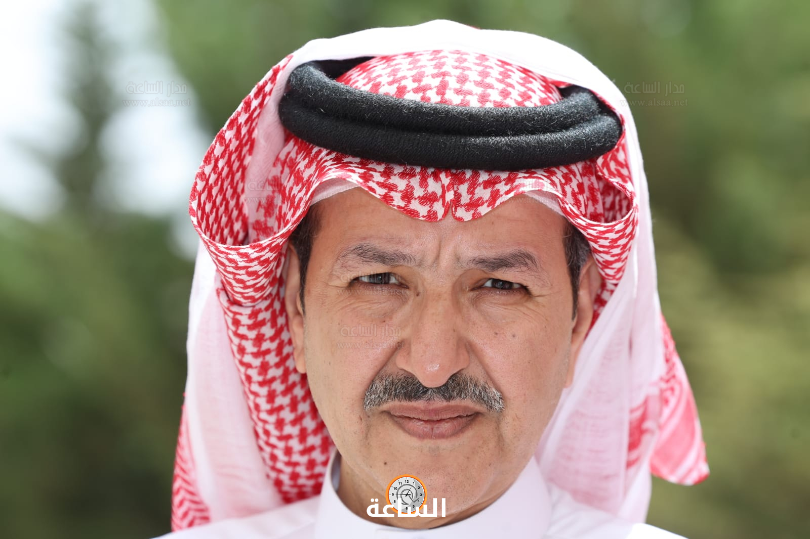 Madar Al-Saa Images 0.9782991574574937