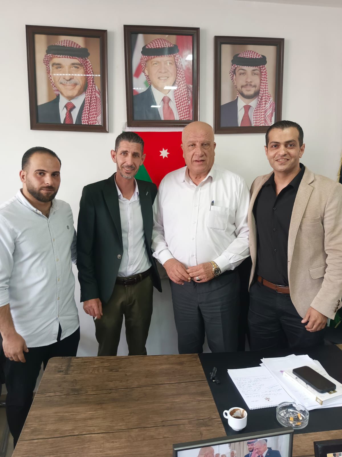 Madar Al-Saa Images 0.24346136703263055