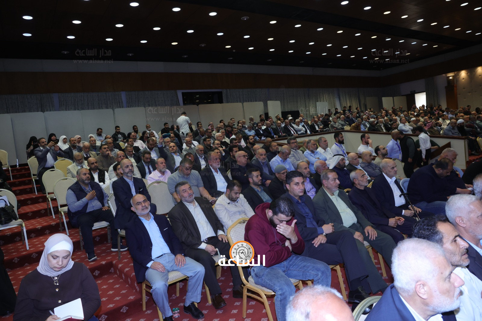 Madar Al-Saa Images 0.9063446685446672