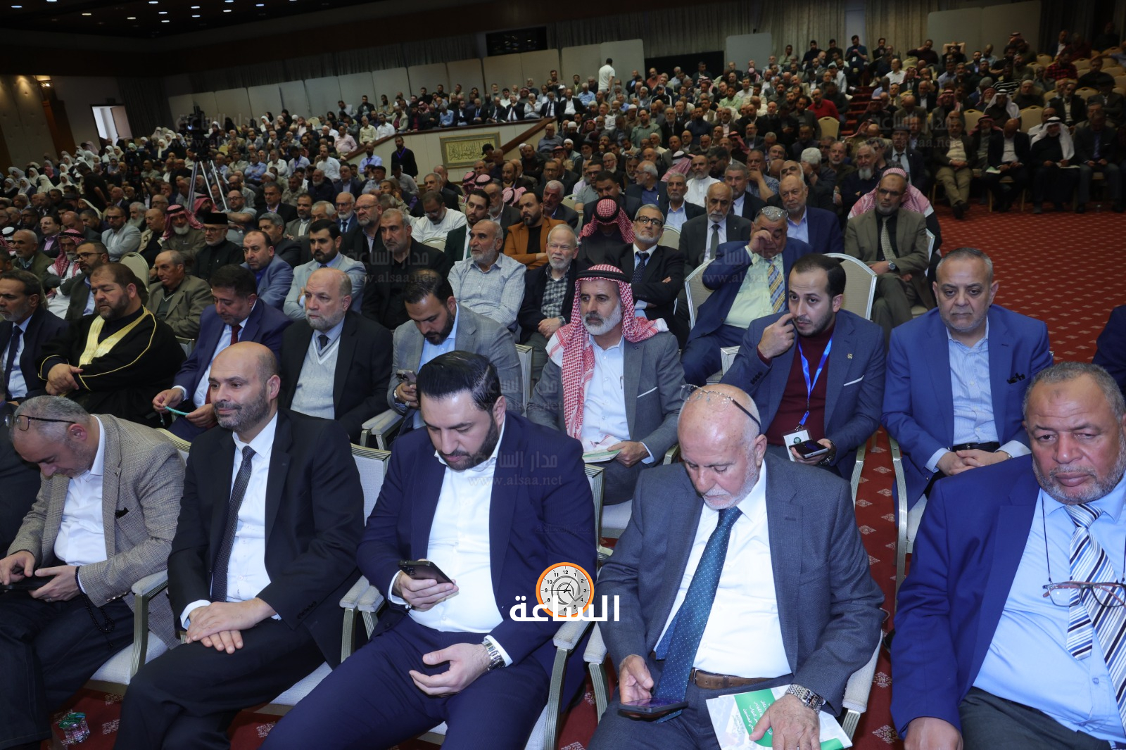 Madar Al-Saa Images 0.7352644897612464