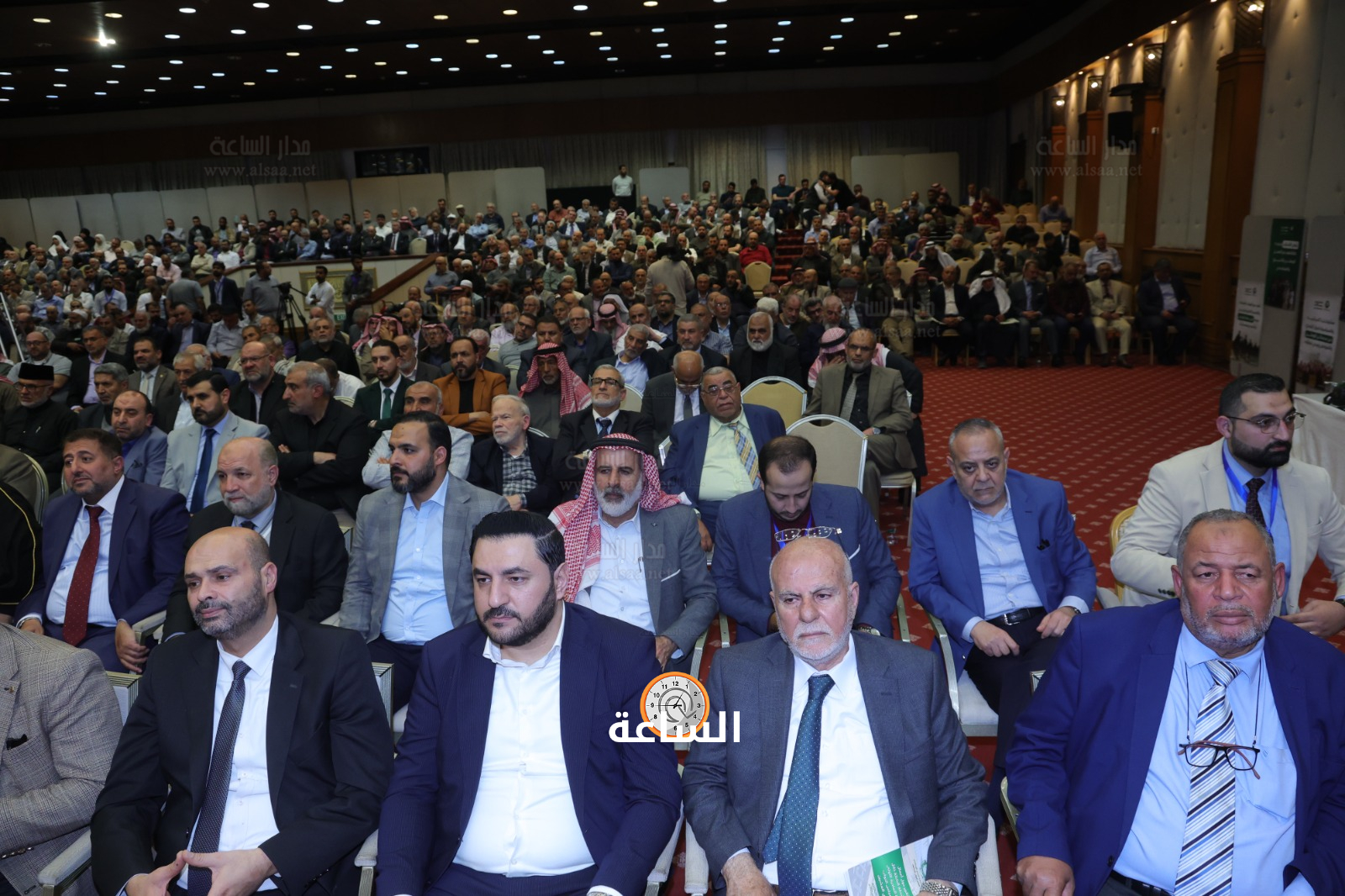 Madar Al-Saa Images 0.8819480418274336